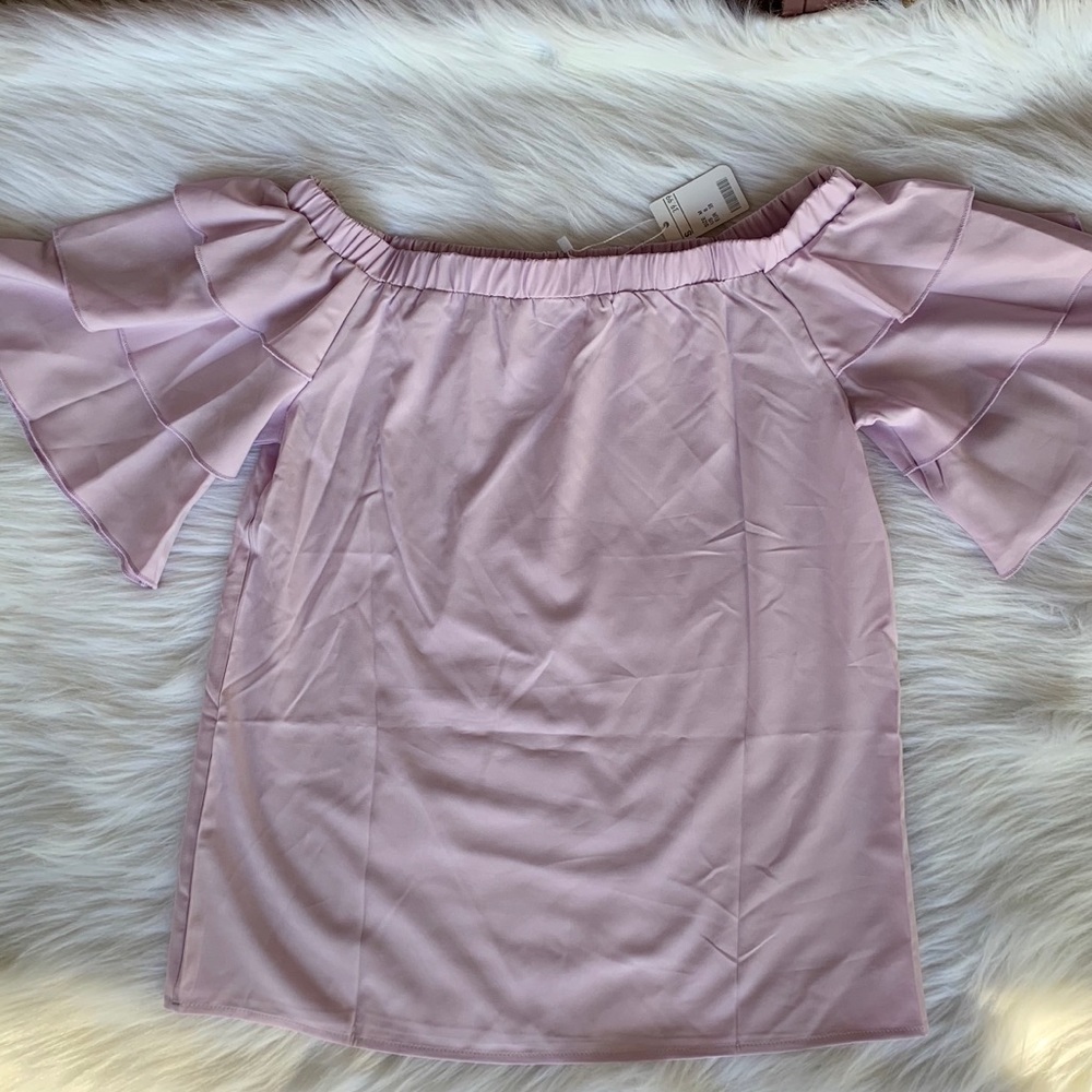 🆕 Lavender Off Shoulder Ruffle Half Sleeve Sz M - Picture 4 of 6